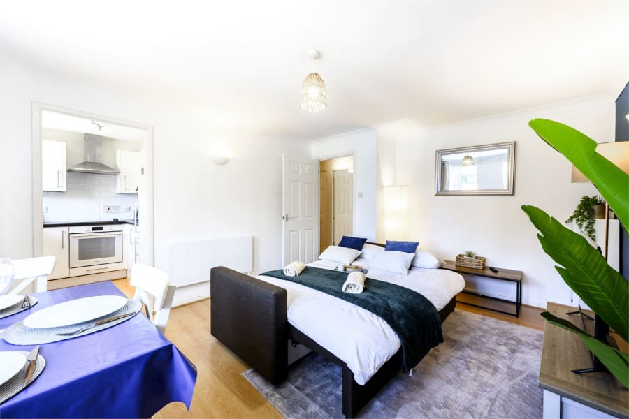 Brindleyplace Apartment, photo 20 of 33