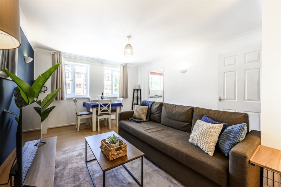 Brindleyplace Apartment, photo 6 of 33