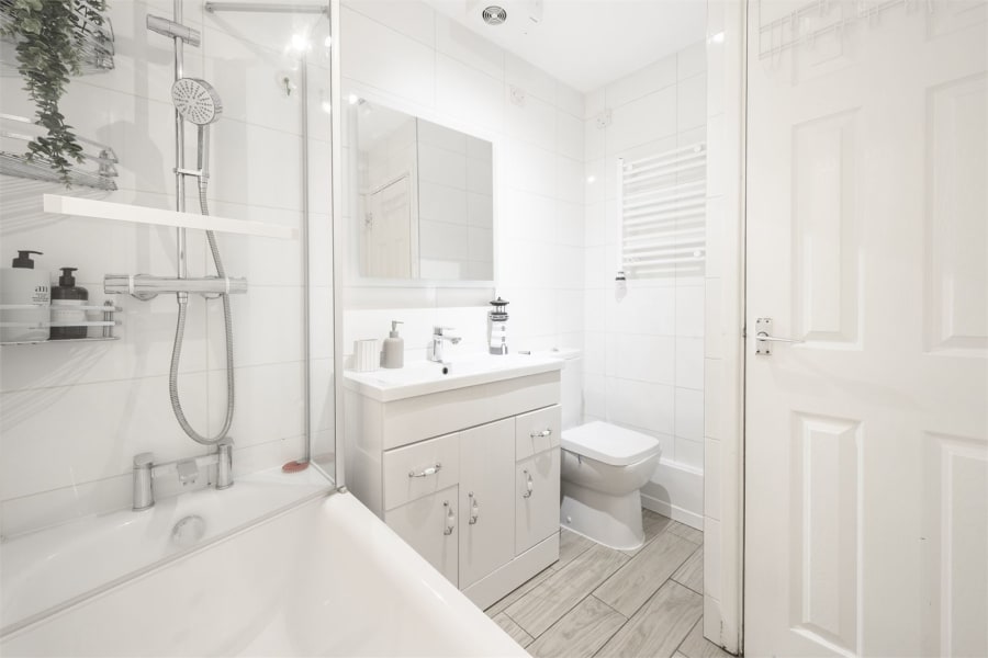 Brindleyplace Apartment, photo 16 of 33