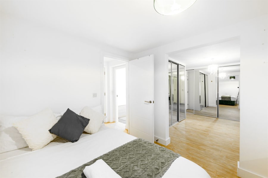 Creative Quarter Apartment, photo 23 of 30
