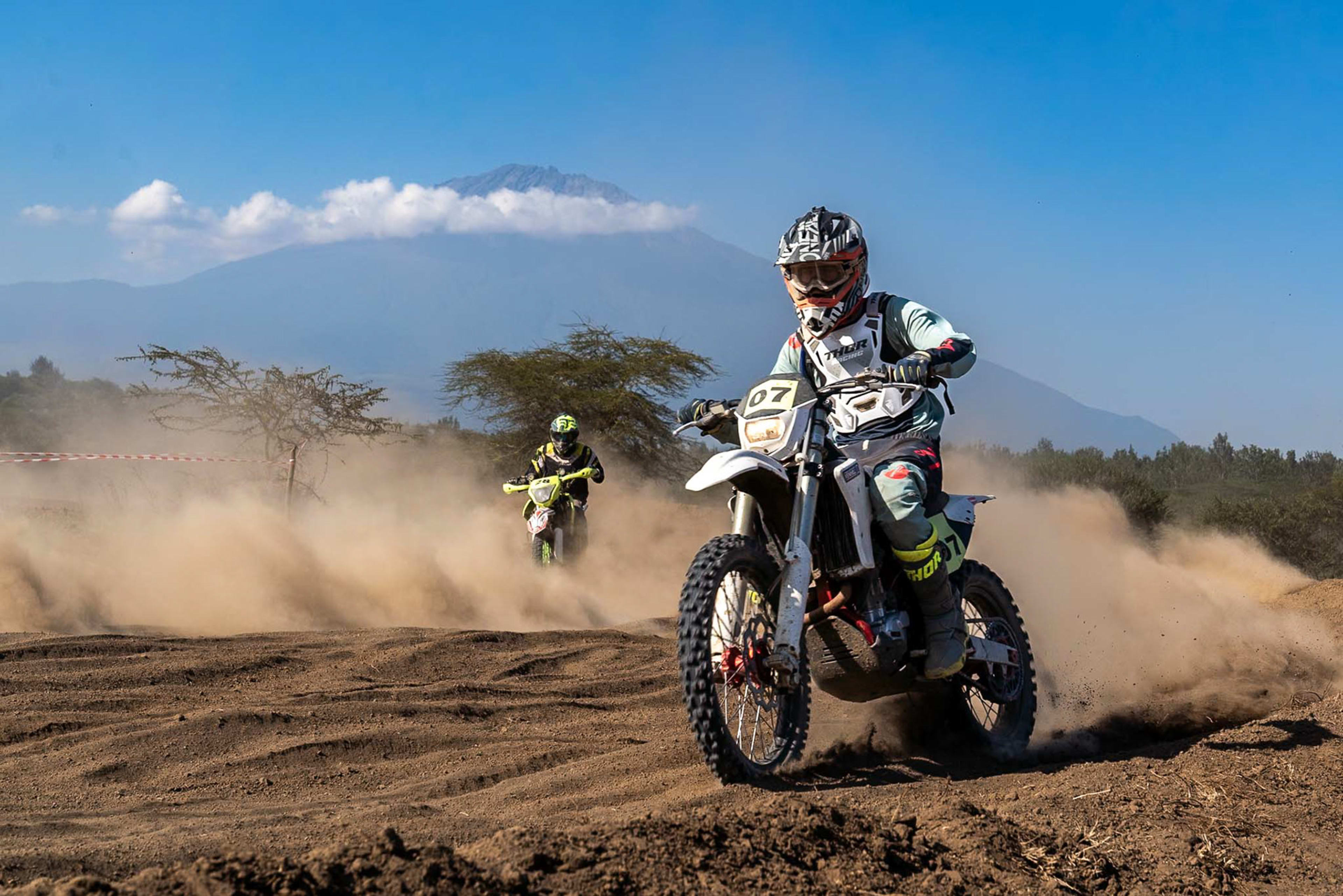 Rally hero