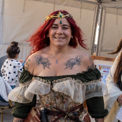 Échassier Fantastique & Masque Cornu