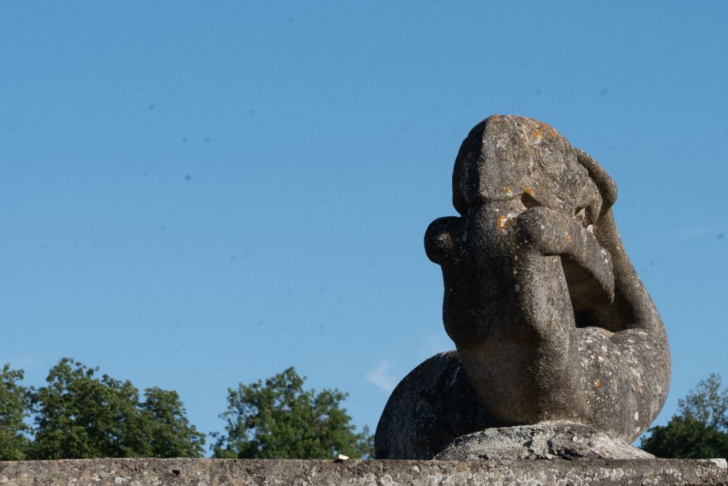 Gros plan sur une sculpture