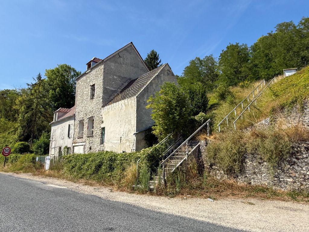 Bâtiment d'Entrée & Escalier Extérieur