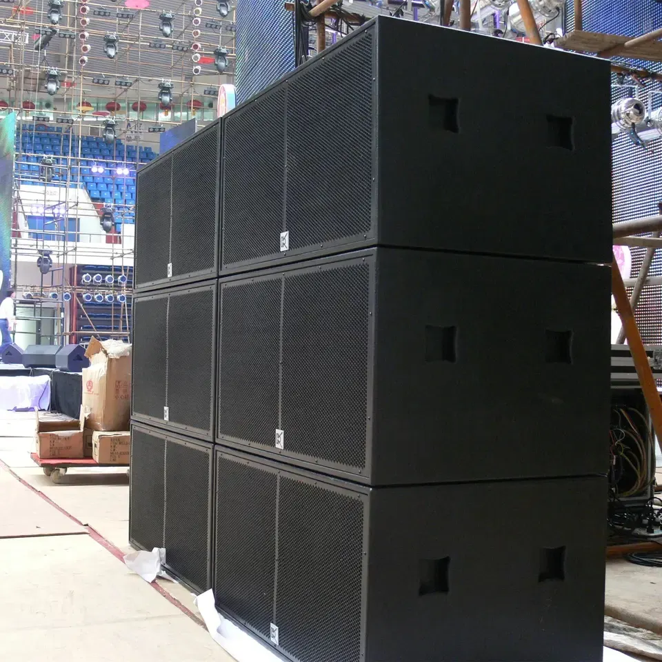 CVR Sub Woofer Q218 thumbnail 2