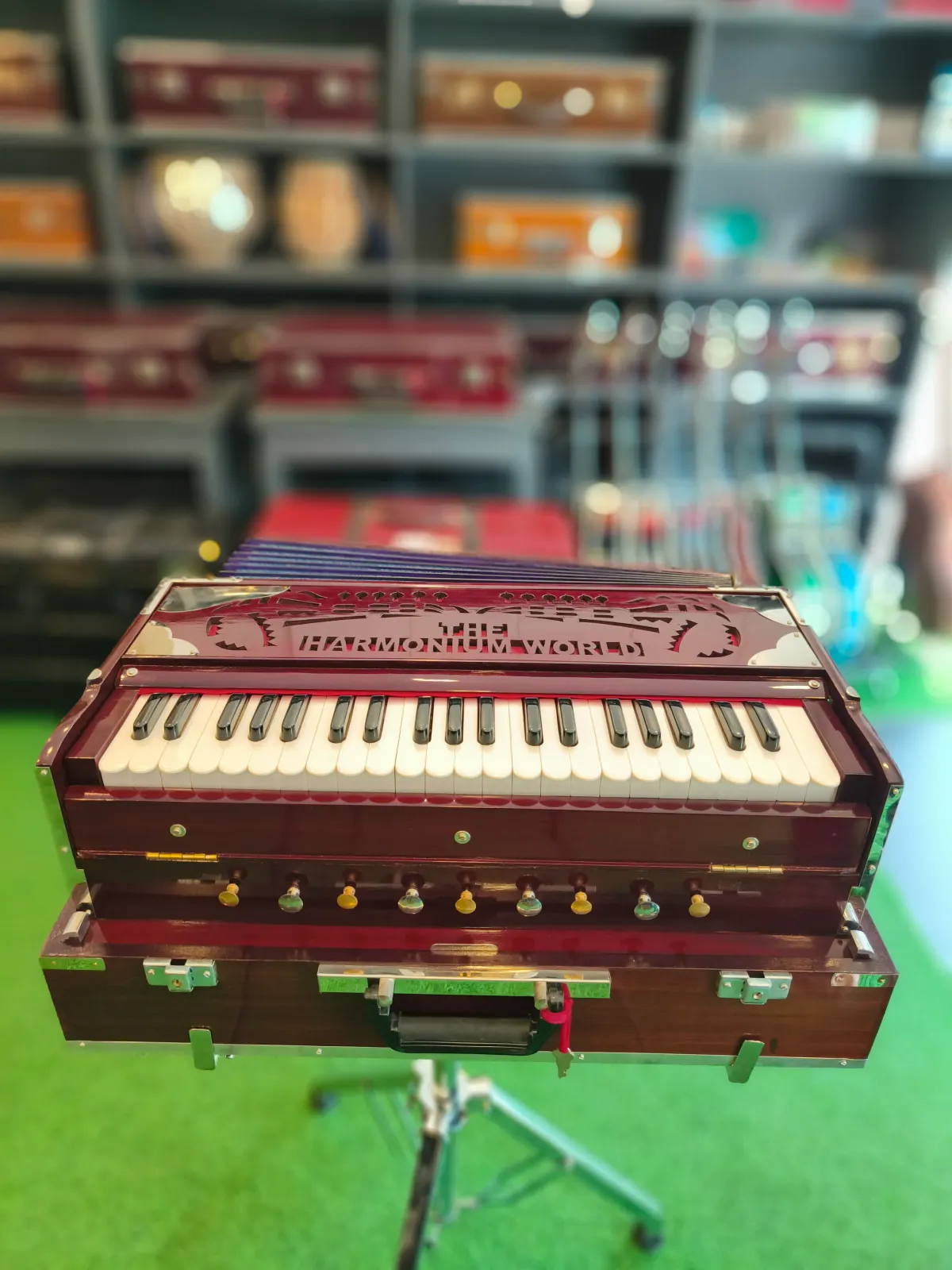 MELODY 3 Octave Harmonium