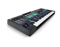 NOVATION Midi Keyboard 49 SL MKIII thumbnail 2