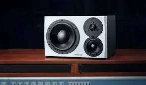 DYNAUDIO Studio Monitor LYD 48