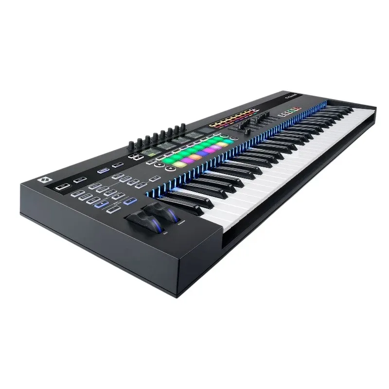 NOVATION Midi Keyboard 61 SL MKIII thumbnail 2