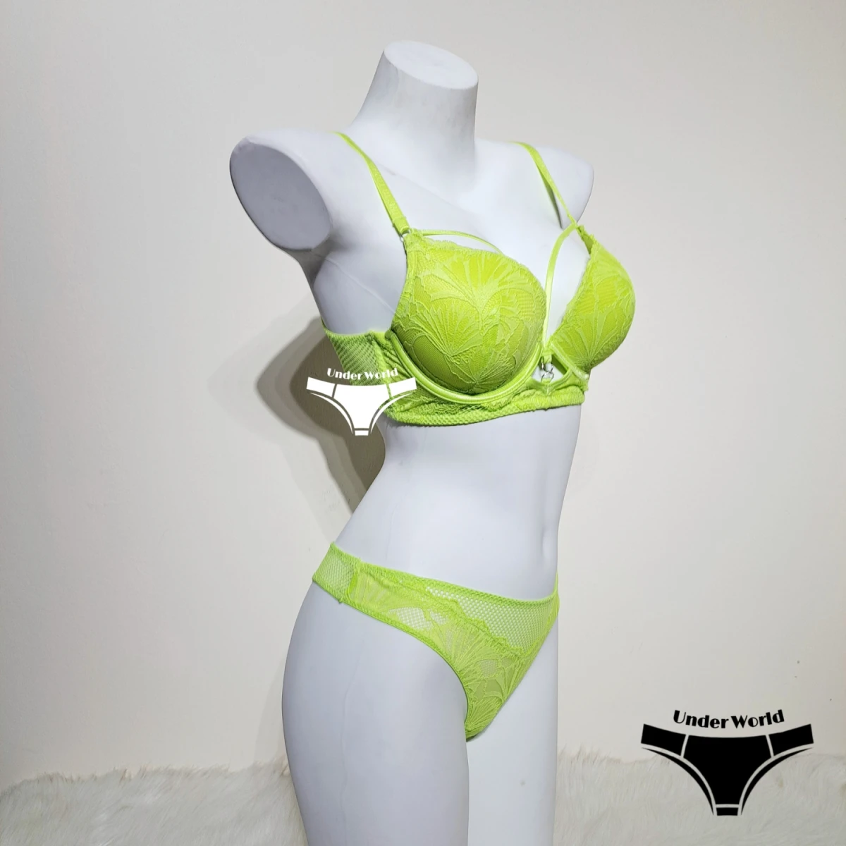 Padded Cover for Stage Monitor SRX 815 P