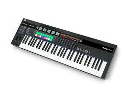 NOVATION Midi Keyboard 61 SL MKIII