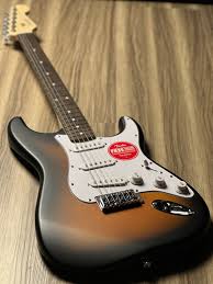 SQUIER Debut Series Stratocaster, Laurel FB (Sunburst)