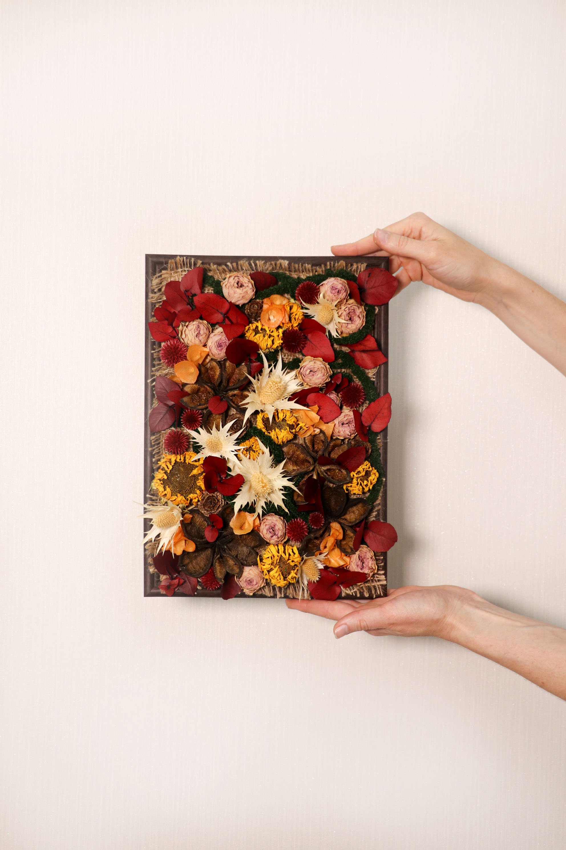 Панно із сухоцвітами “Любов і достаток”