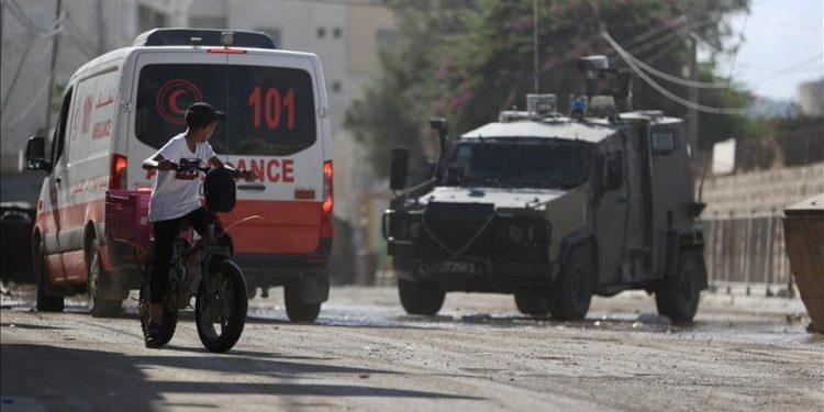 Serangan Israel di Jenin Memasuki Bulan Kedua: Usir Paksa dan Hancurkan Infrastruktur
