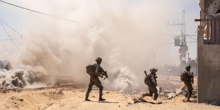 Haaretz: Tentara Israel Gunakan Sipil Palestina sebagai Perisai Manusia