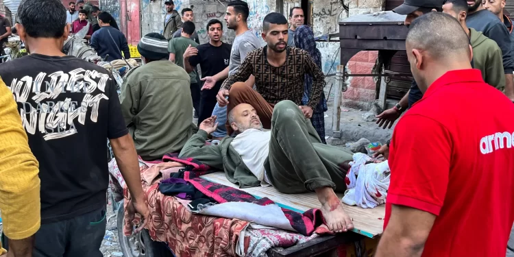 Israel membunuh sedikitnya 32 orang di Gaza, termasuk 11 orang terbakar hidup-hidup