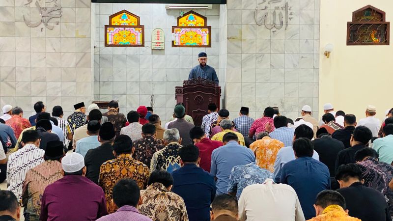 Khutbah Jumat “Rasa di Makkah” Hadir di BKN Pusat, ASN Dengarkan Khatib Gaza Berbahasa Arab