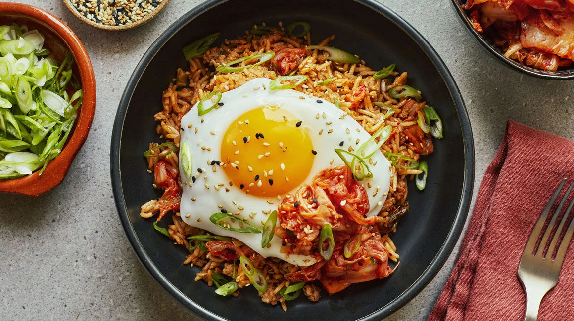 Rice bowl kimchi et œuf poché