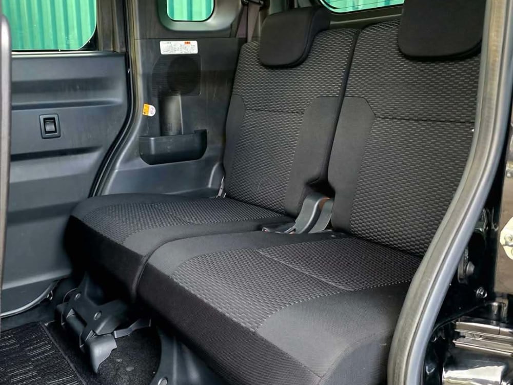 2017 Daihatsu Wake - View 6