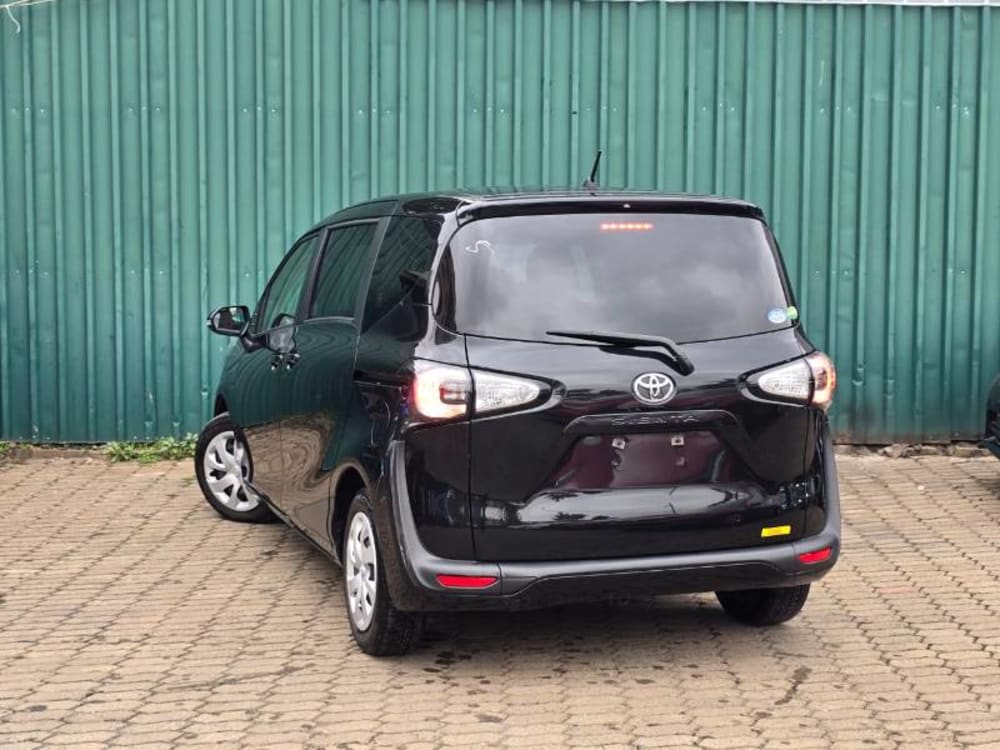 2018 Toyota Sienta - View 7
