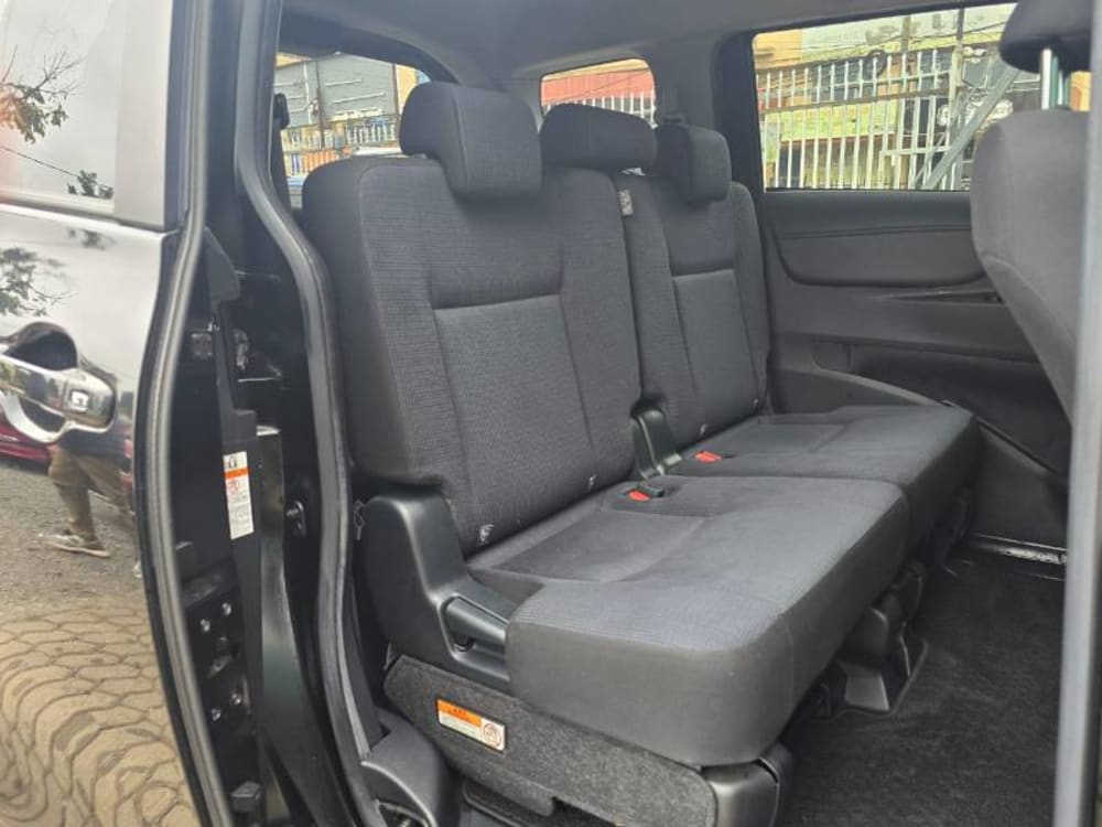 2018 Toyota Sienta - View 6