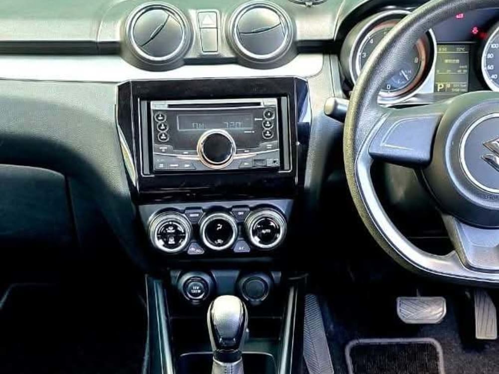 2017 Suzuki Swift - View 4