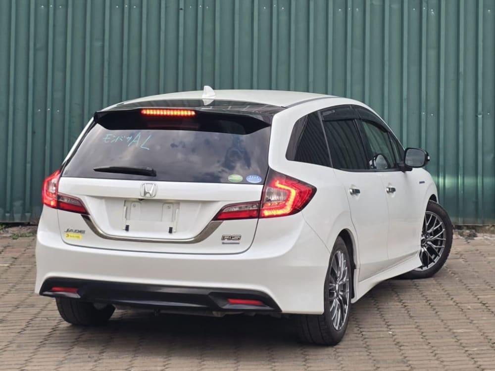 2018 Honda Jade Rs - View 4