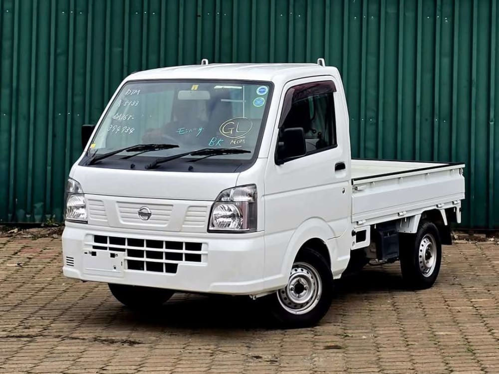 2019 Nissan Clipper - View 2