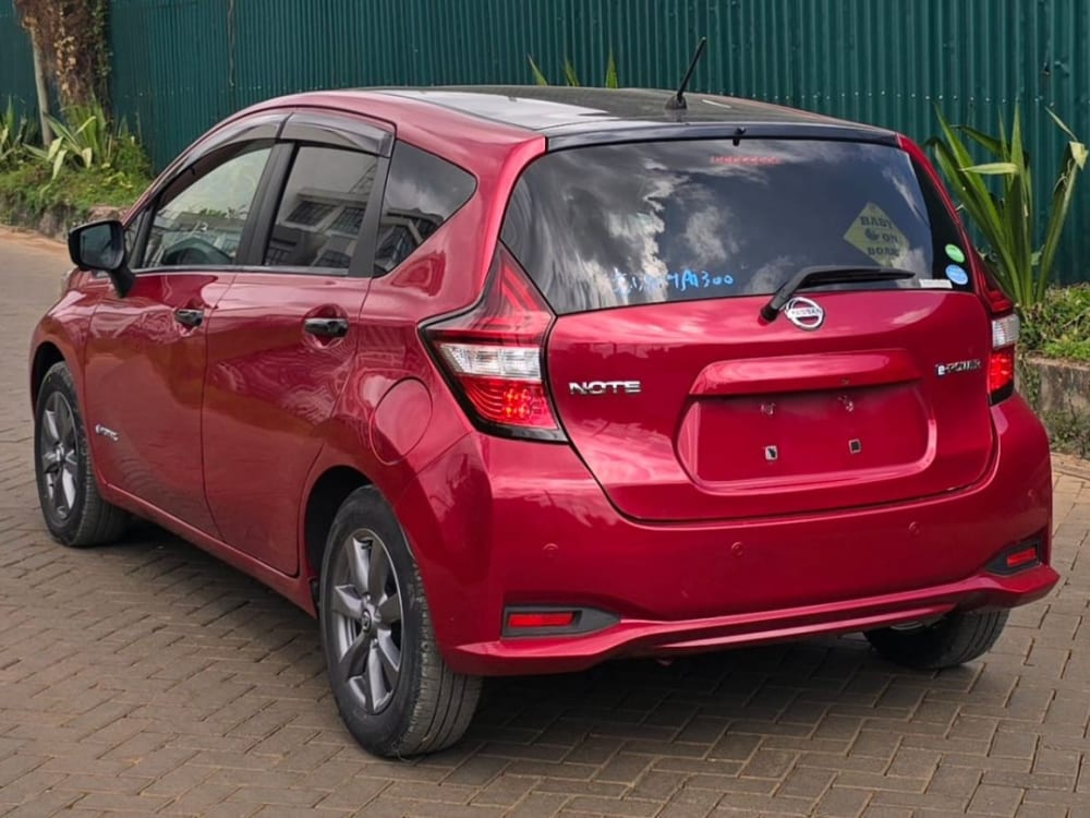 2018 Nissan Note E-Power - View 4