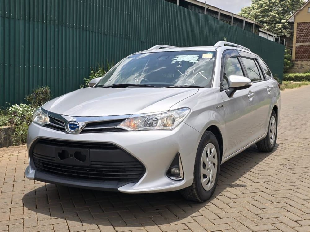2018 Toyota Corolla Fielder - View 2