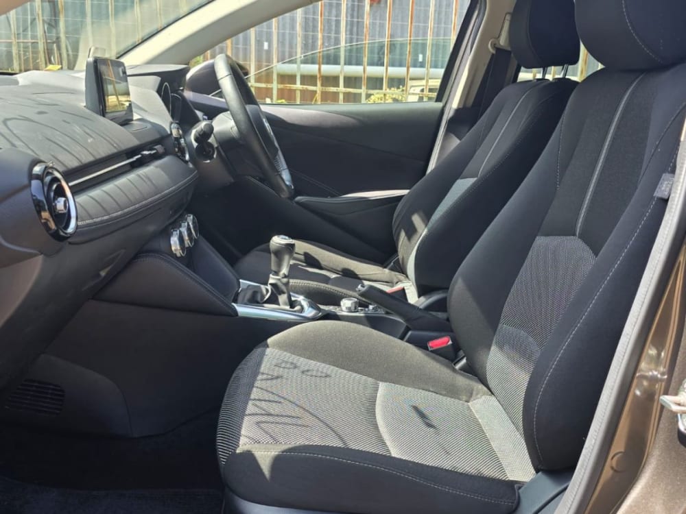 2018 Mazda Demio - View 6