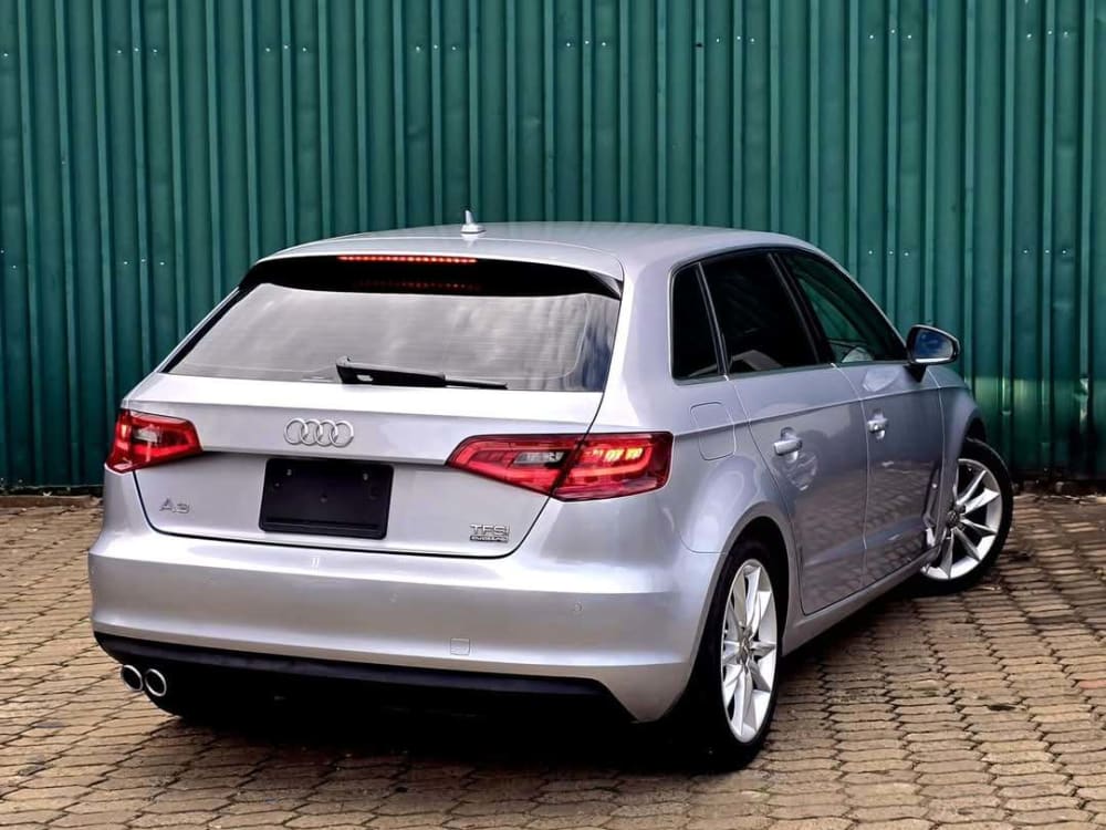 2017 Audi A3 Sportback 30 TFSI - View 2