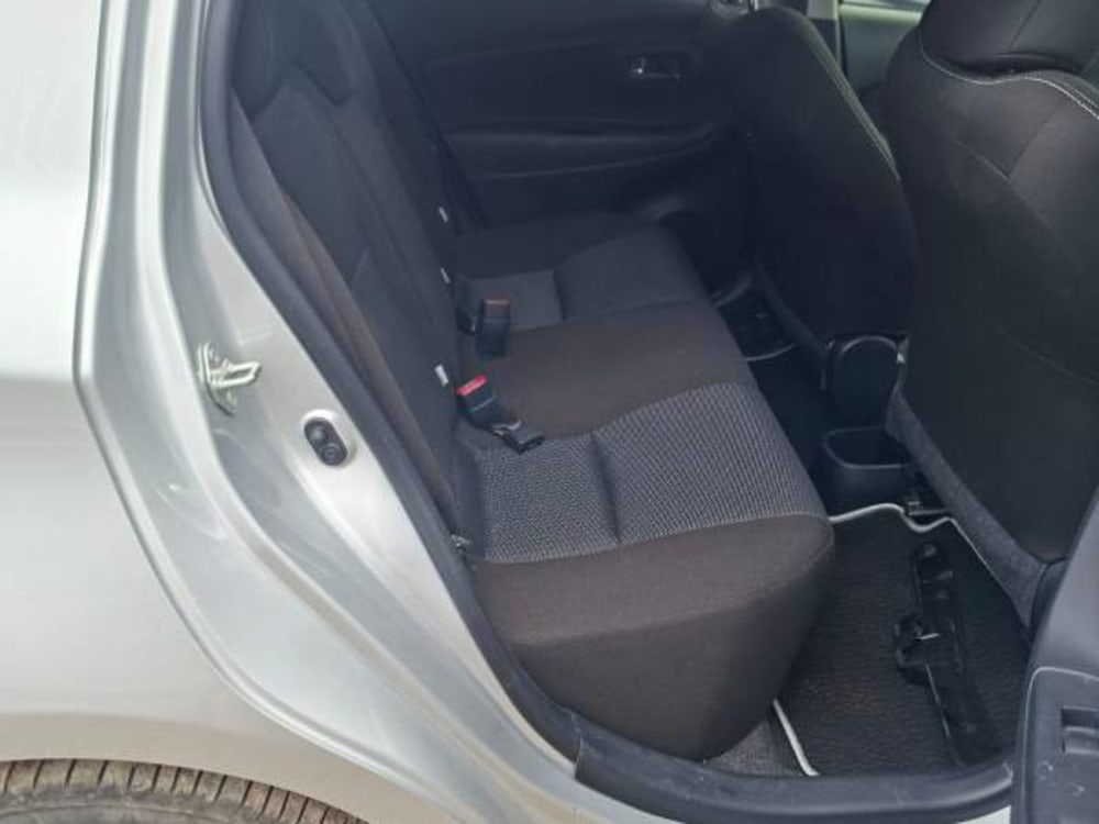 2019 Toyota VITZ HYBRID  F - View 5