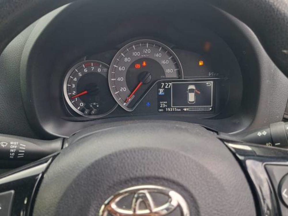 2019 Toyota VITZ HYBRID  F - View 7