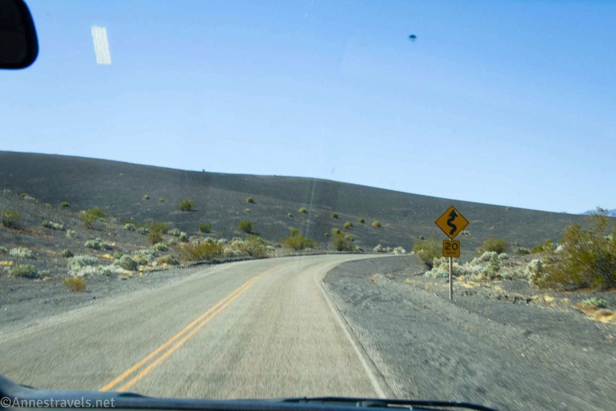 The road to Ubehebe Crater, The Historic Stovepipe Well, Death Valley National Park, California
