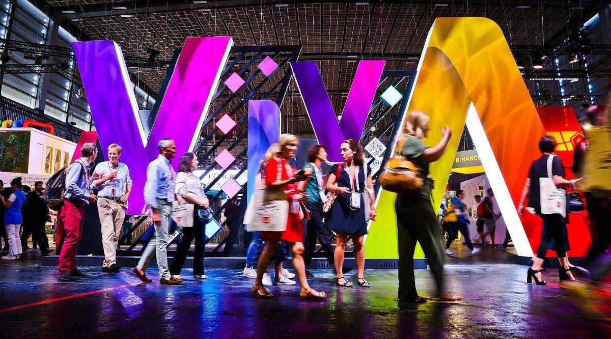 VivaTech : Un Rendez-vous Incontournable pour l'Innovation et la Signalétique