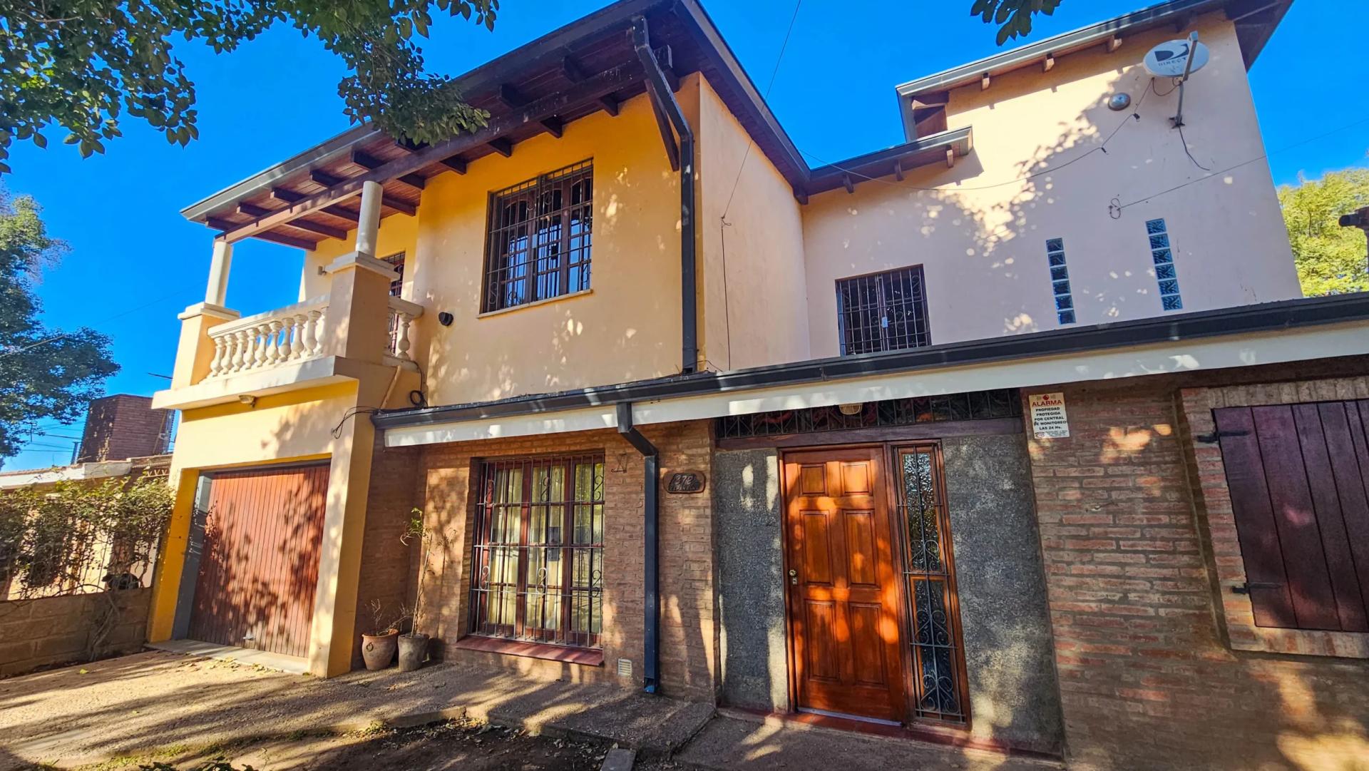 Casa en venta Colonia Caroya - foto 1