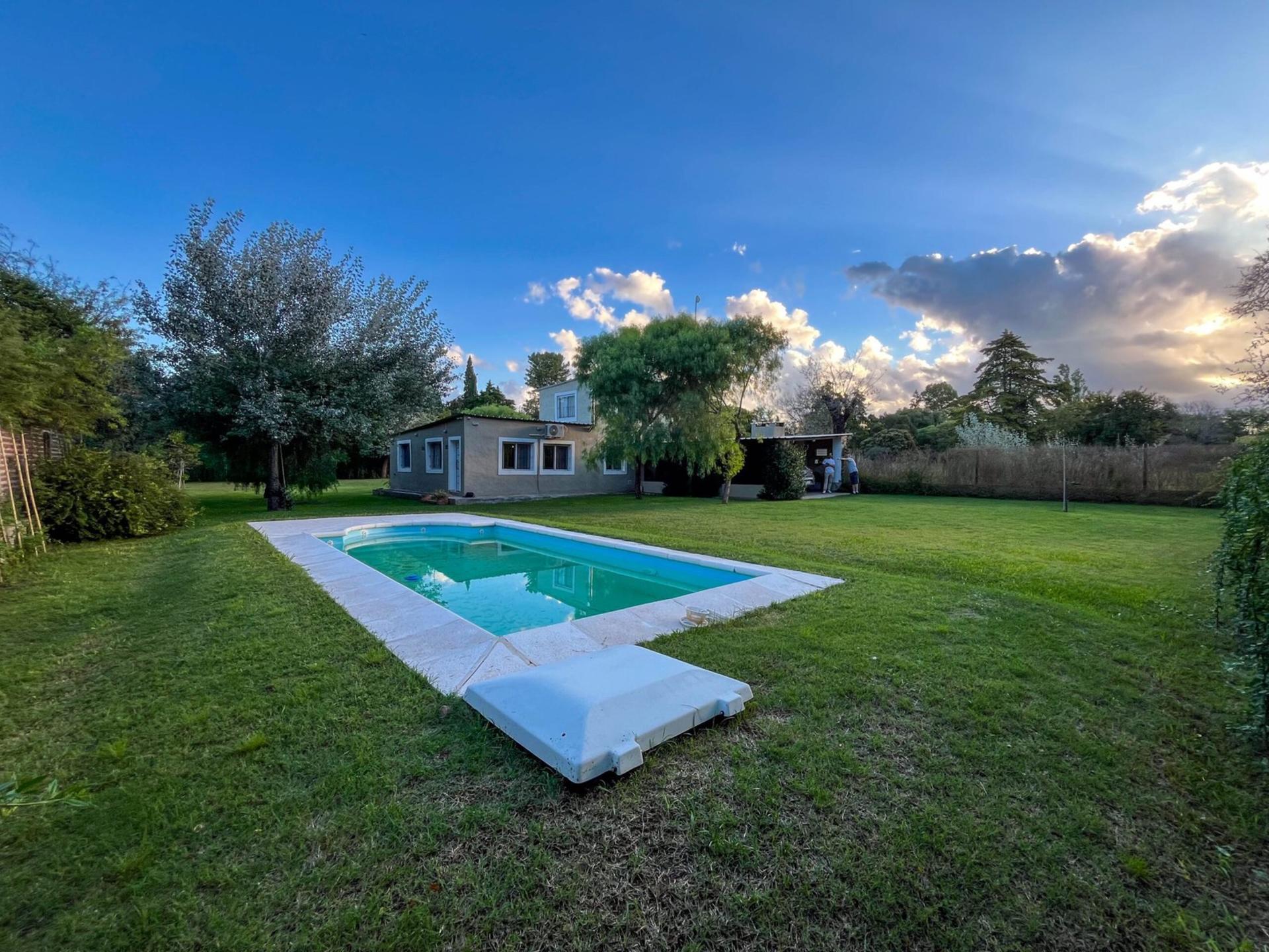 Casa en venta en Los Molles, Córdoba — 3 dormitorios, pileta y 1.500 m² — Los Molles, Córdoba