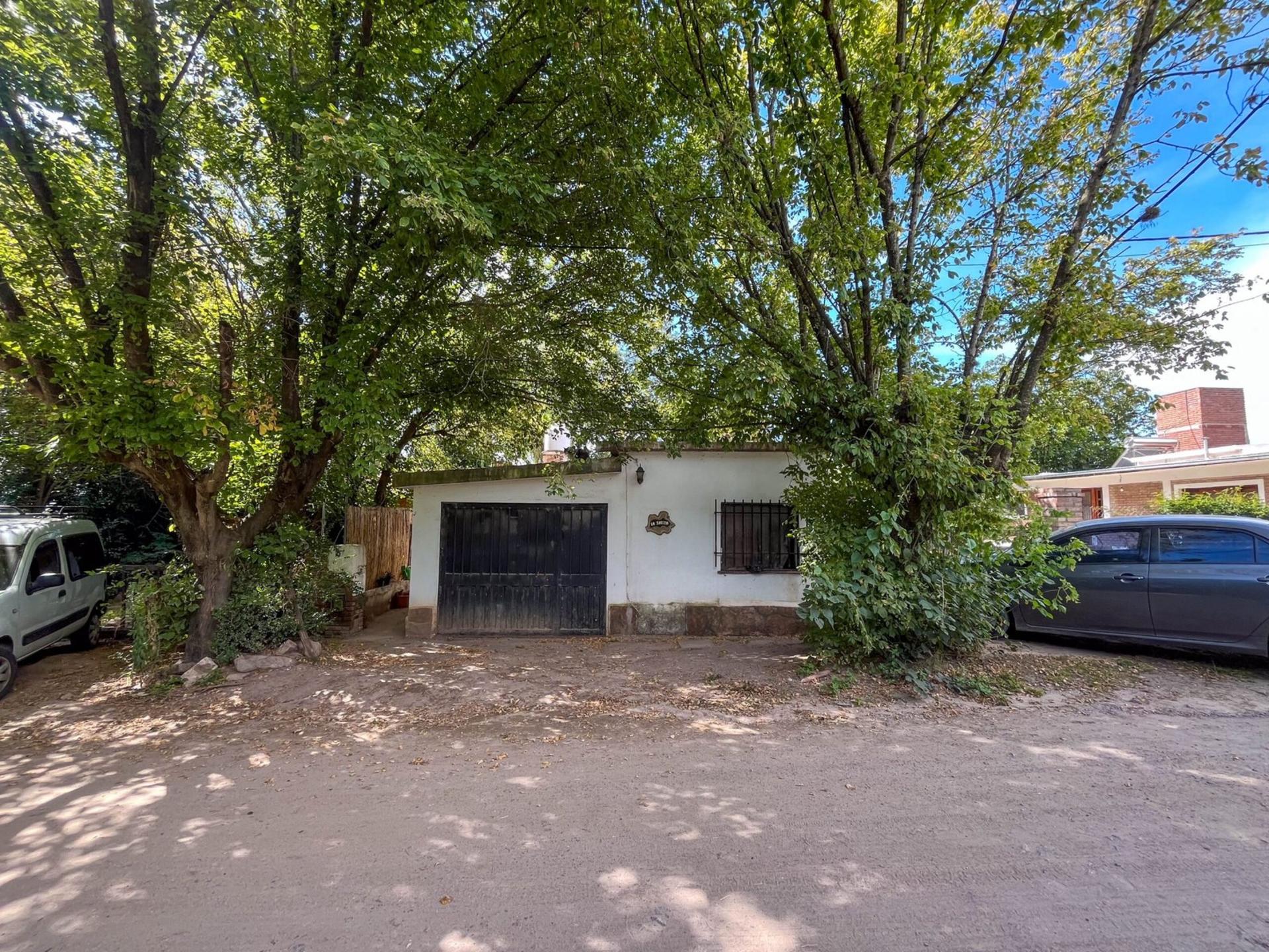 Casa en venta en Villa Ani Mi, Córdoba – 2 dormitorios sobre calle Álamo — La Granja, Córdoba
