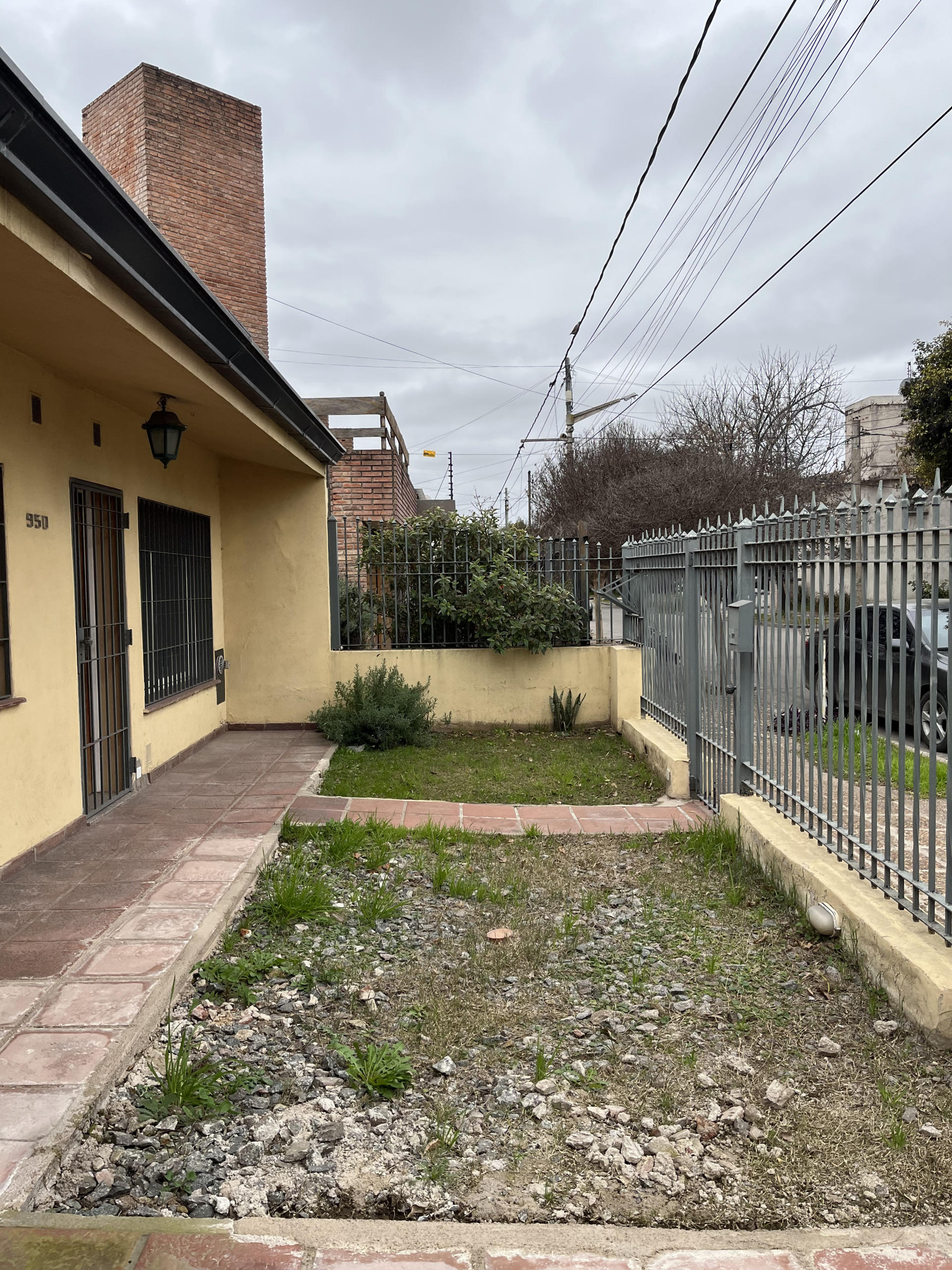 Casa de 2 dormitorios con quincho y cochera en Residencial Vélez Sarsfield | Córdoba Capital - foto 4