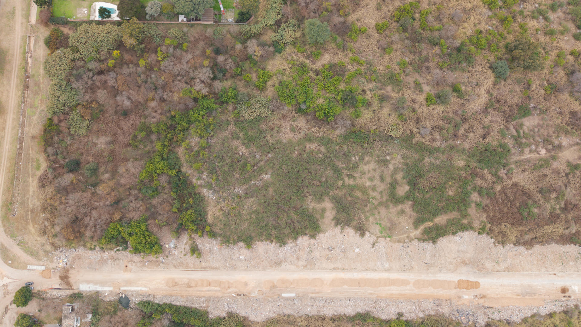 Parcela en venta de 8.717 m² | Córdoba Capital (A metros de Av. Ricardo Balbín y a 1 km de Circunvalación) - foto 3