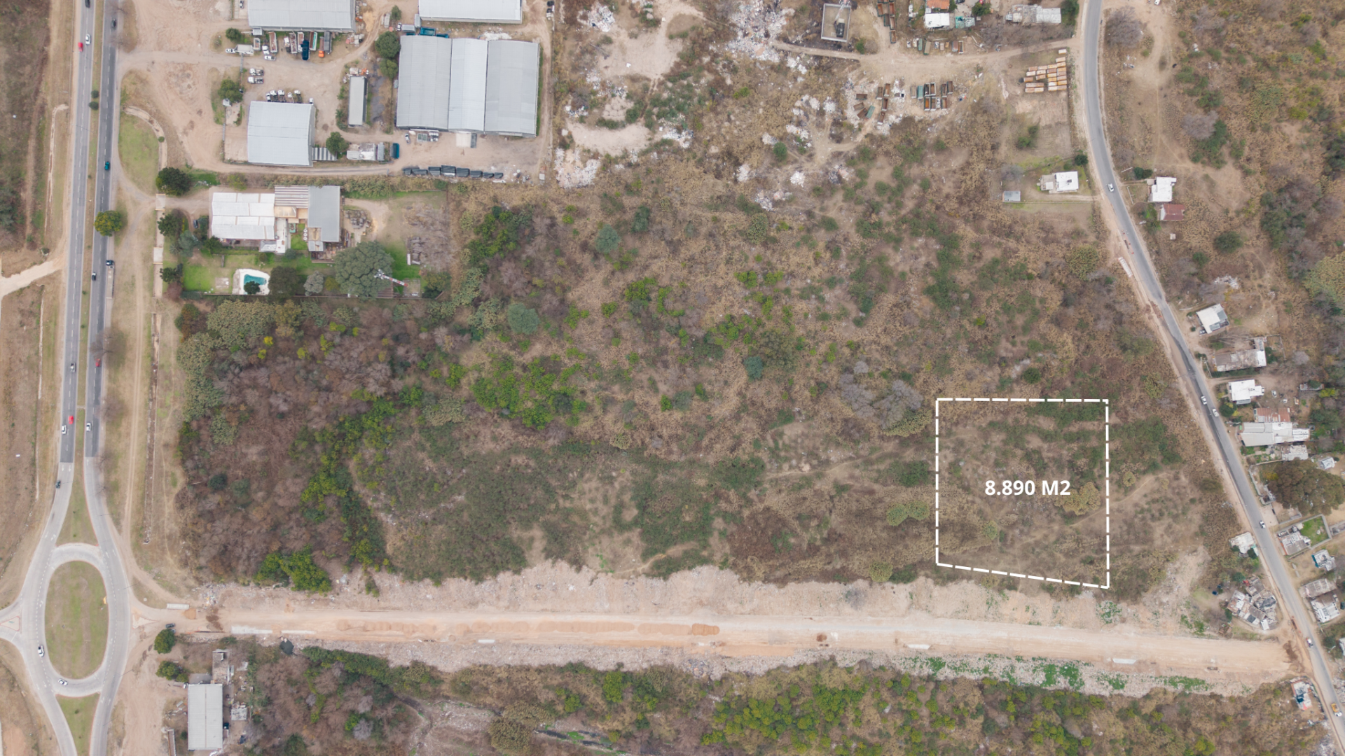 Parcela en venta de 8.890 m² | Córdoba Capital (A metros de Av. Ricardo Balbín y a 1 km de Circunvalación) - foto 1