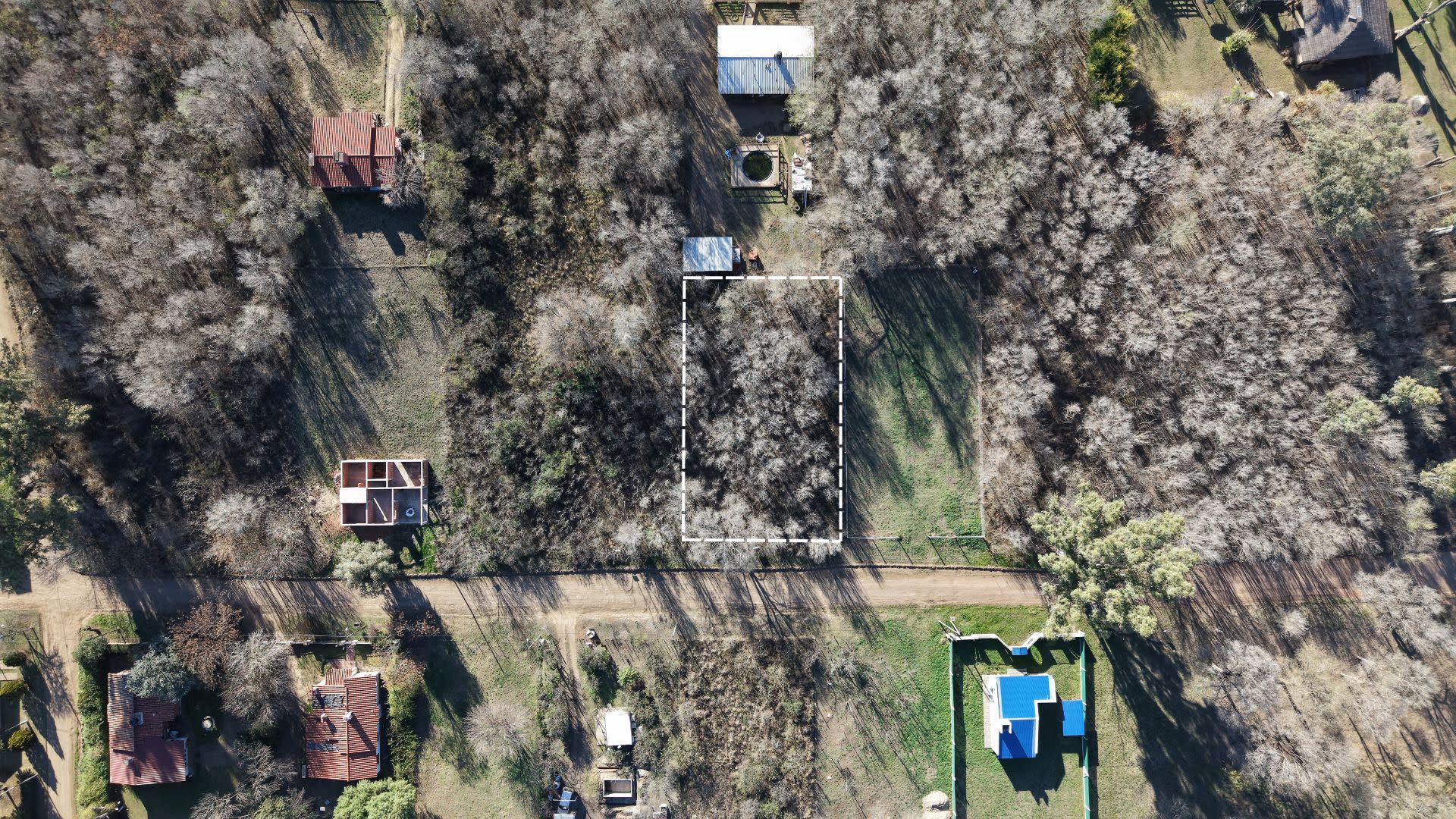 Lote de 800 m² a 60 metros de Ruta 5 | Villa Rumipal - foto 1