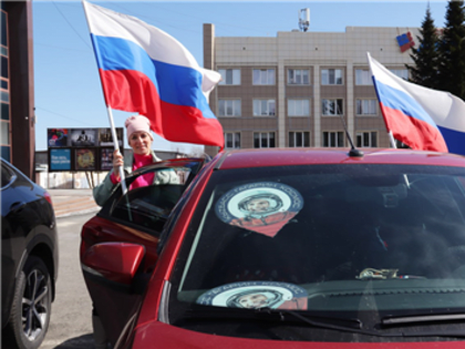 В рамках III Международного фестиваля Юрия Гагарина в Анжеро-Судженске провели автопробег, посвященный Дню космонавтики.