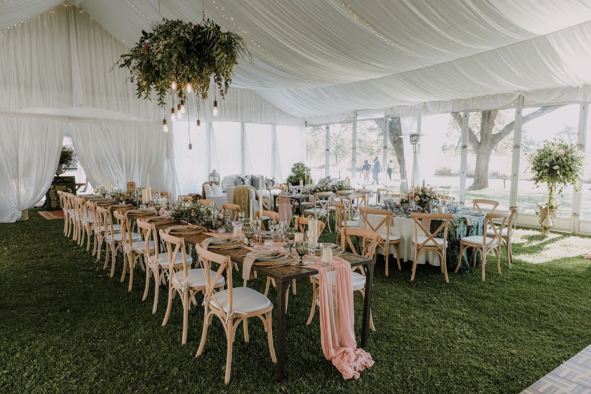 Hochzeitszelt Gartenhochzeit