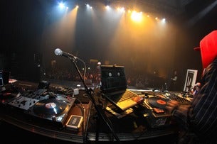 130 CLUB: HIP HOP + R&B w/ DJ RECO