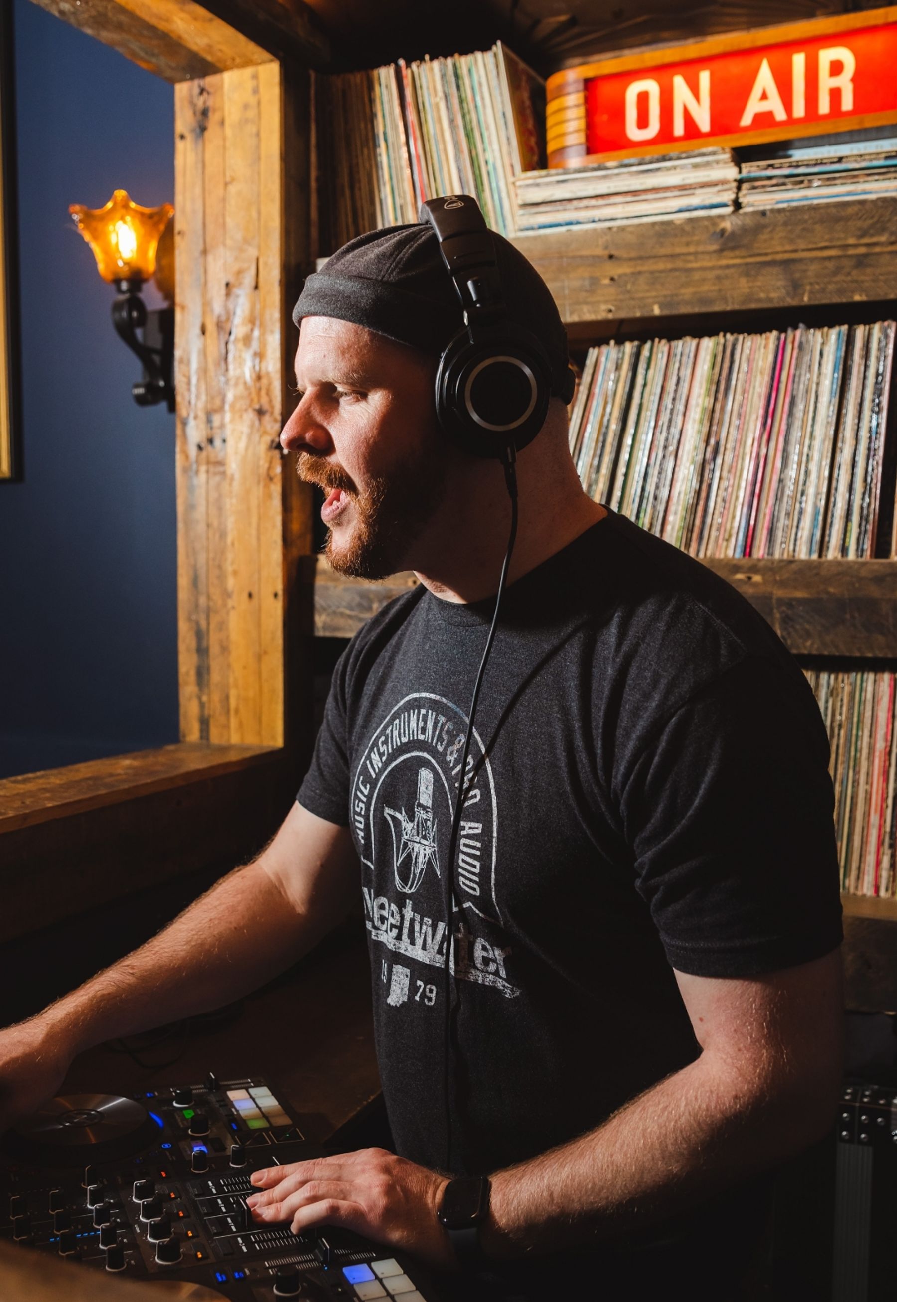 DJ Aswell: Old School Hip Hop and R&B