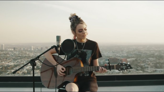 Acoustic on the Rooftop