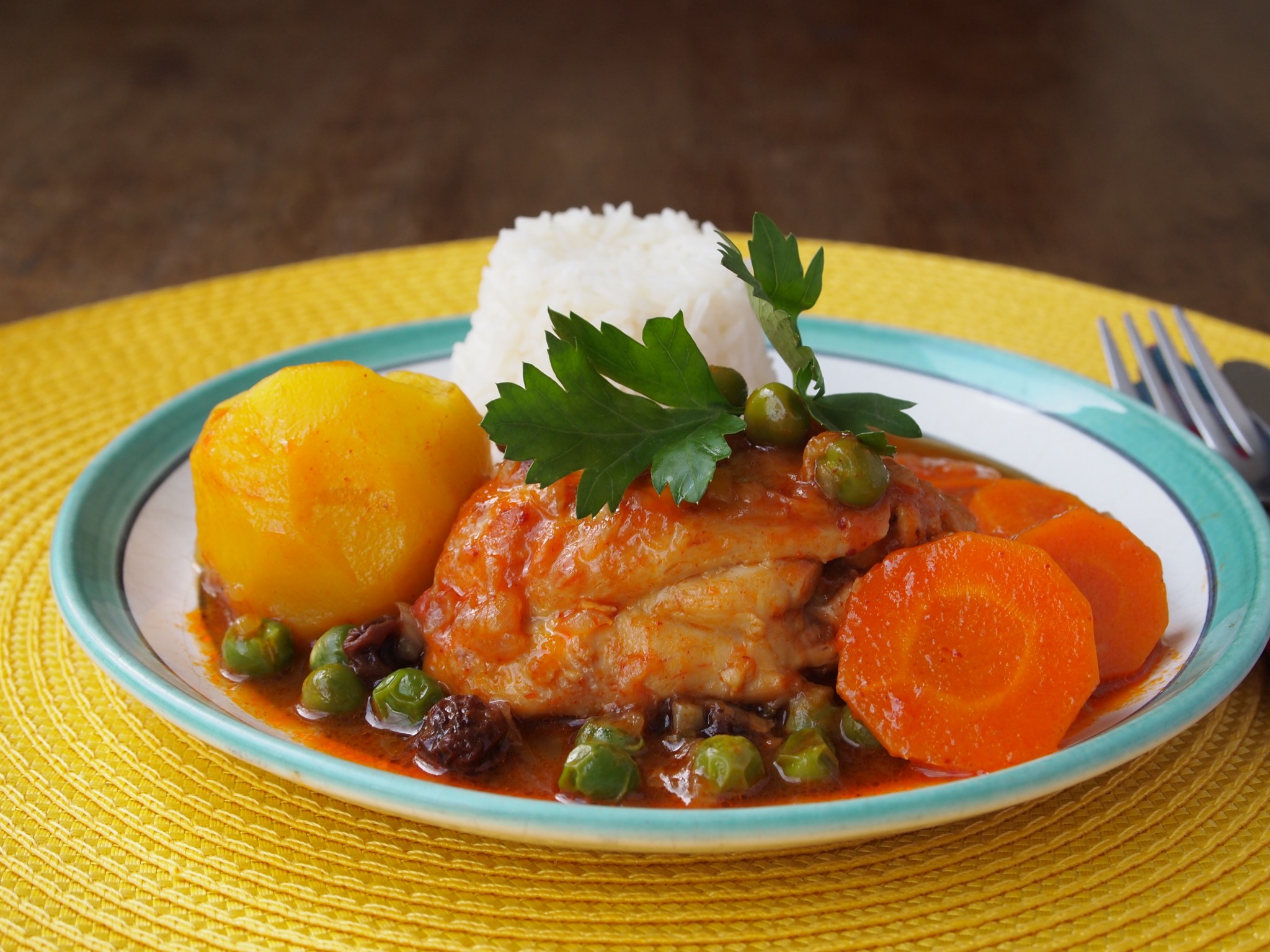 Thursday Lunch: Chicken Estofado