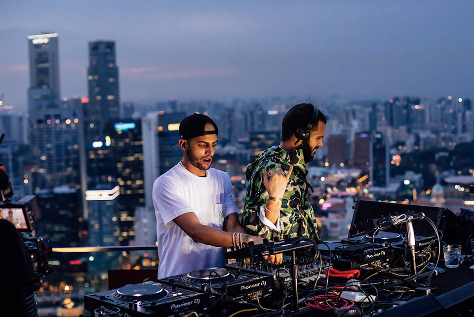 Rooftop DJ Night